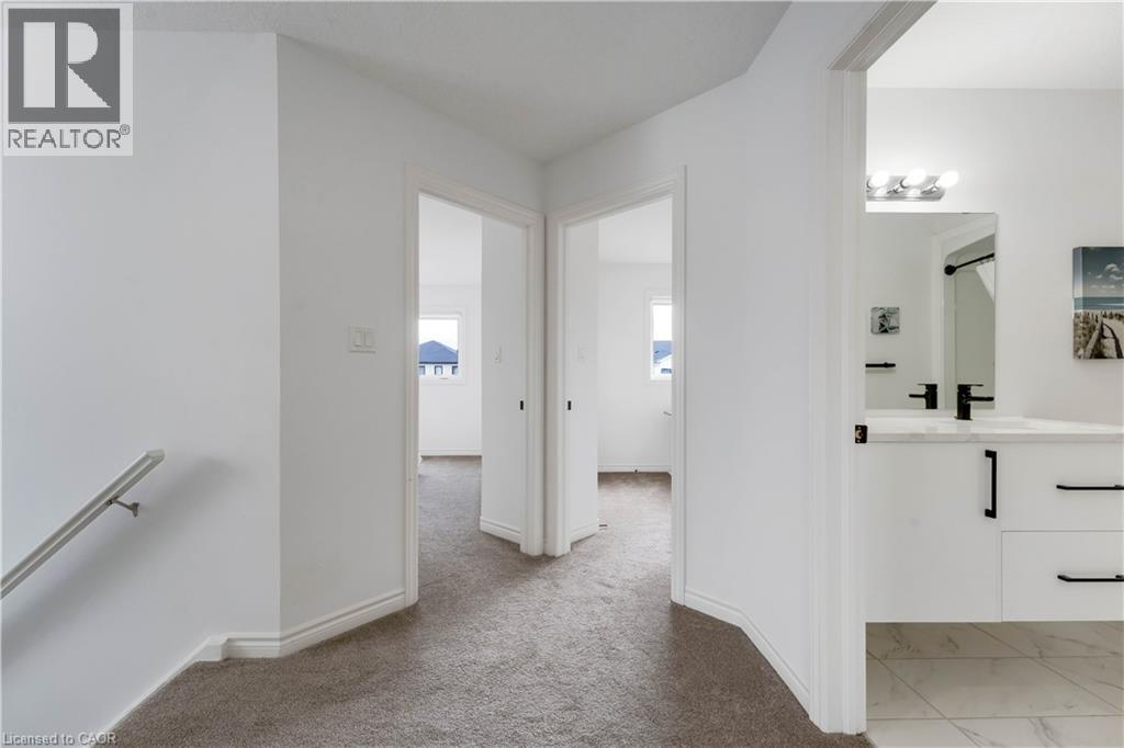 297 Middleton Avenue, London, Ontario  N6L 0E9 - Photo 16 - 40817956