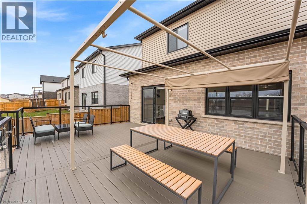 297 Middleton Avenue, London, Ontario  N6L 0E9 - Photo 38 - 40817956