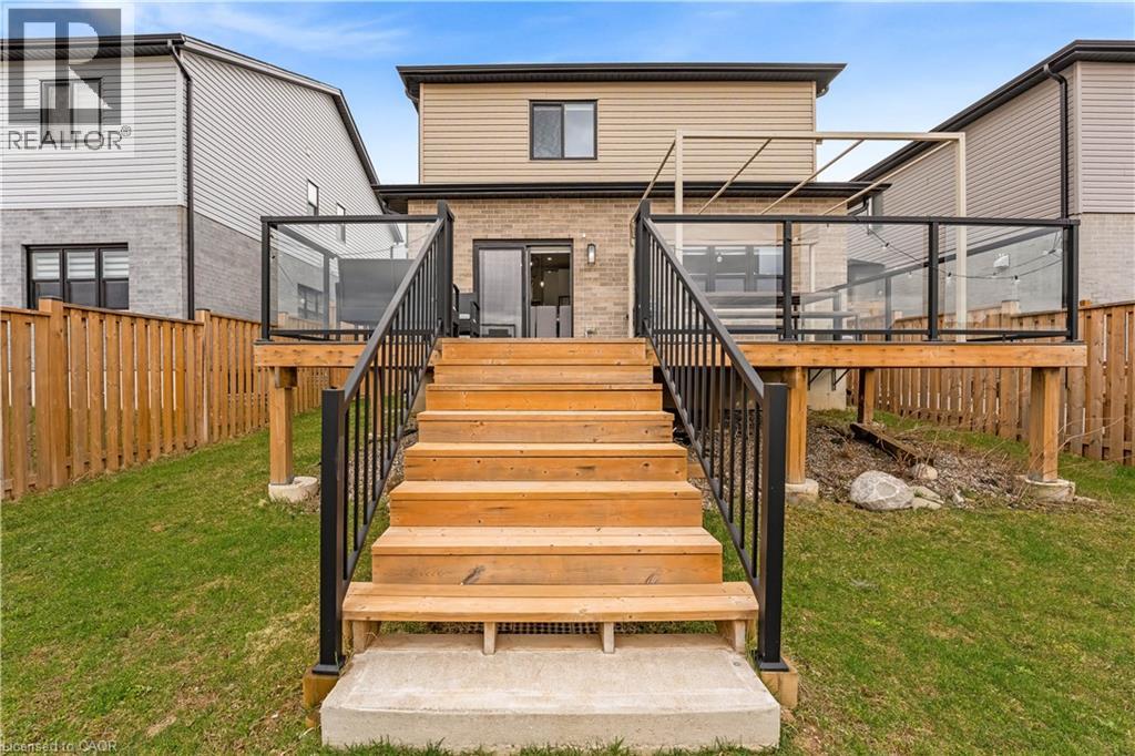 297 Middleton Avenue, London, Ontario  N6L 0E9 - Photo 37 - 40817956