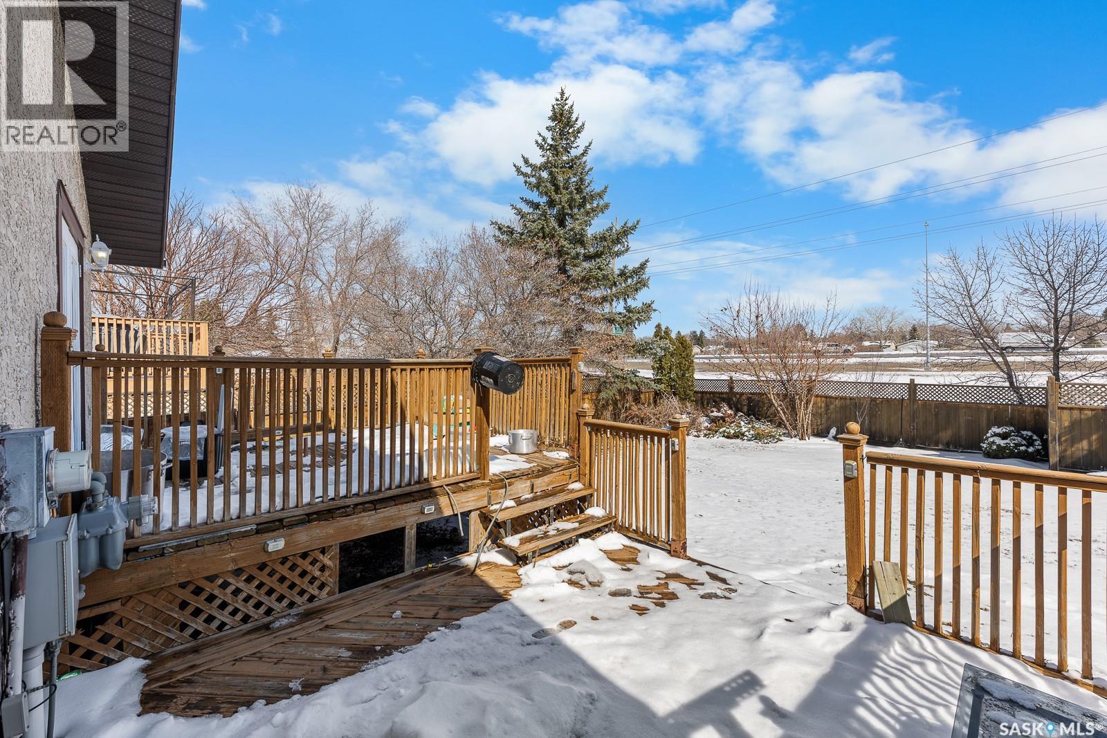 2715 Corbett Road, Regina, Saskatchewan  S4R 8J1 - Photo 24 - SK032408