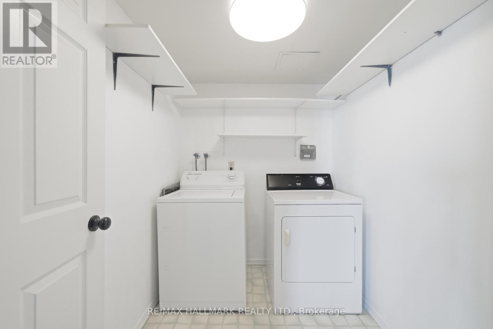 2002 - 215 Wynford Drive, Toronto, Ontario  M3C 3P5 - Photo 27 - C12976124