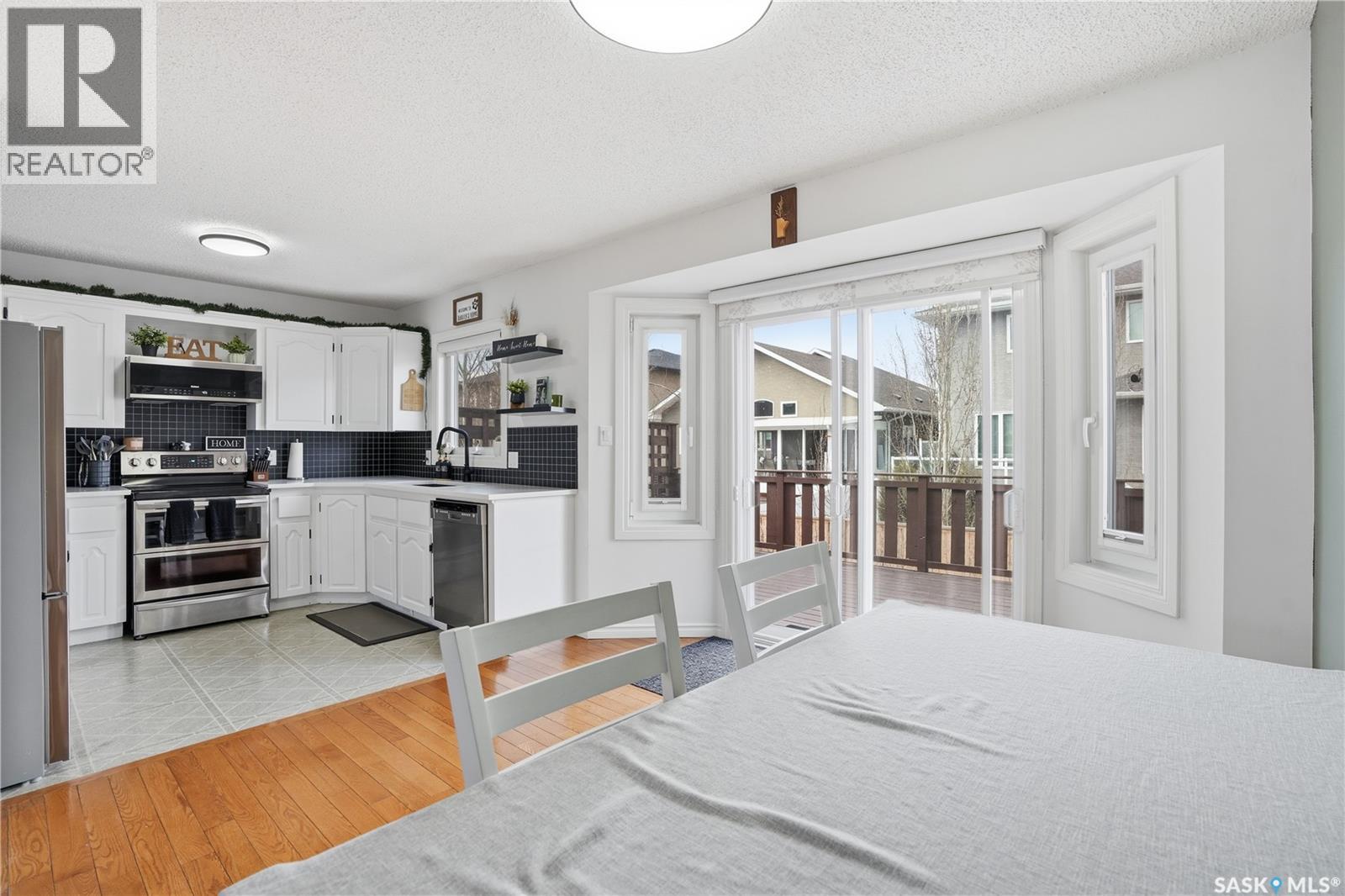 Place 6719 Maplecrest Place, Regina, Saskatchewan  S4X 3Z1 - Photo 9 - SK032404