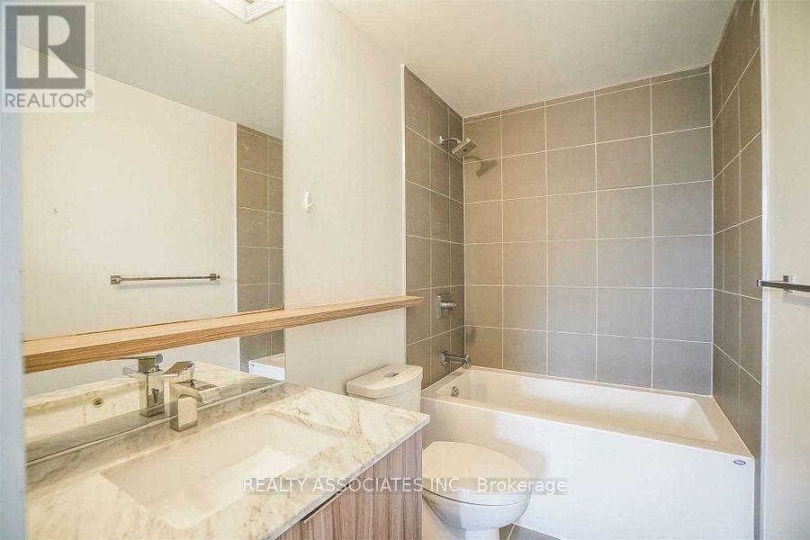 307 - 6 Parkwood Avenue, Toronto, Ontario  M4V 1V1 - Photo 15 - C12976126