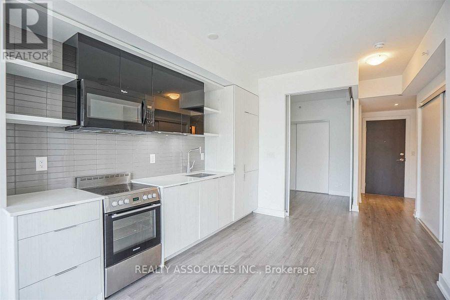 307 - 6 Parkwood Avenue, Toronto, Ontario  M4V 1V1 - Photo 9 - C12976126