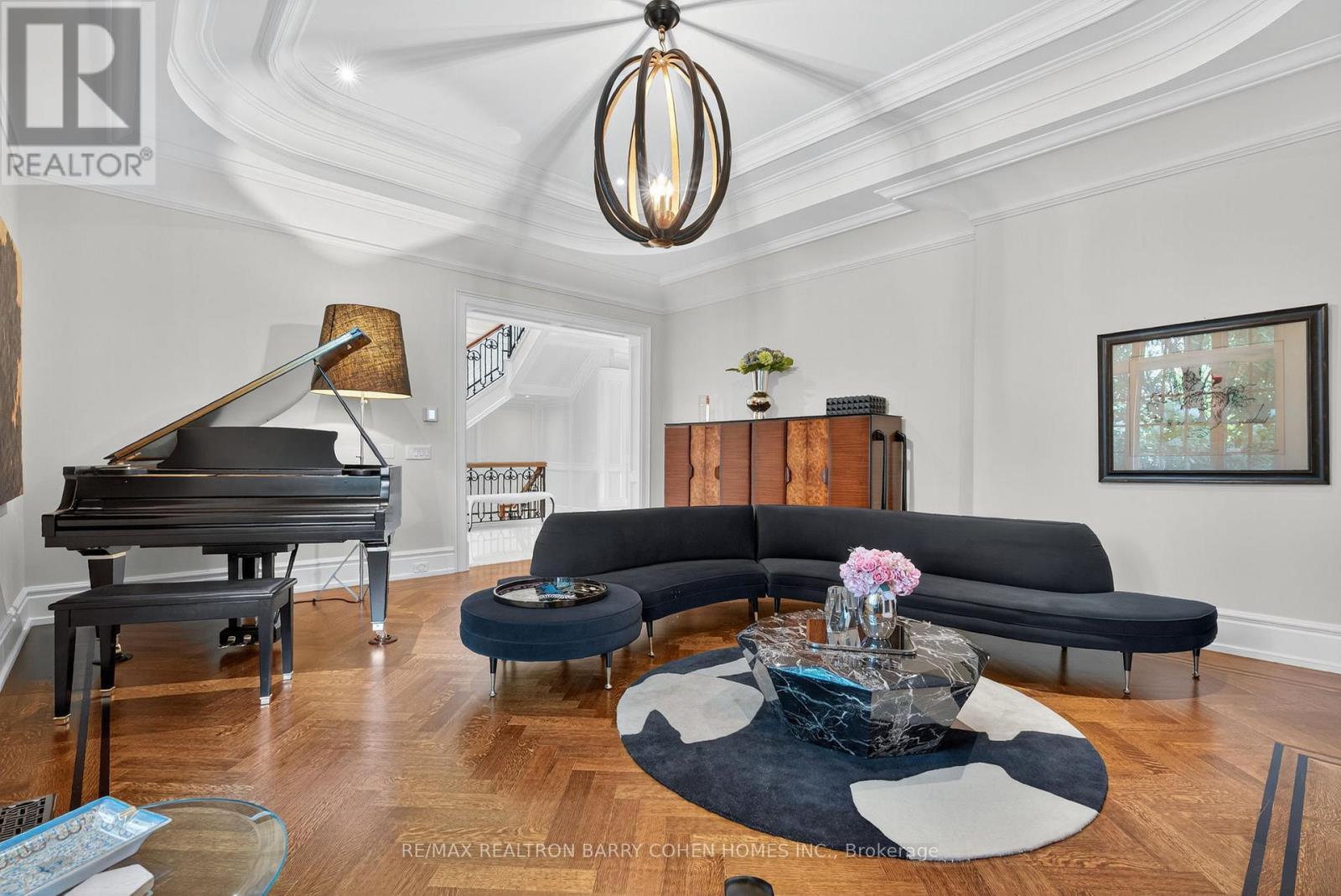 76 Arjay Crescent, Toronto, Ontario  M2L 1C7 - Photo 5 - C12976136