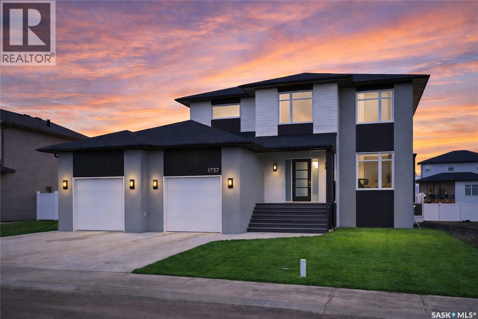 1737 Hayes LANE, moose jaw, Saskatchewan