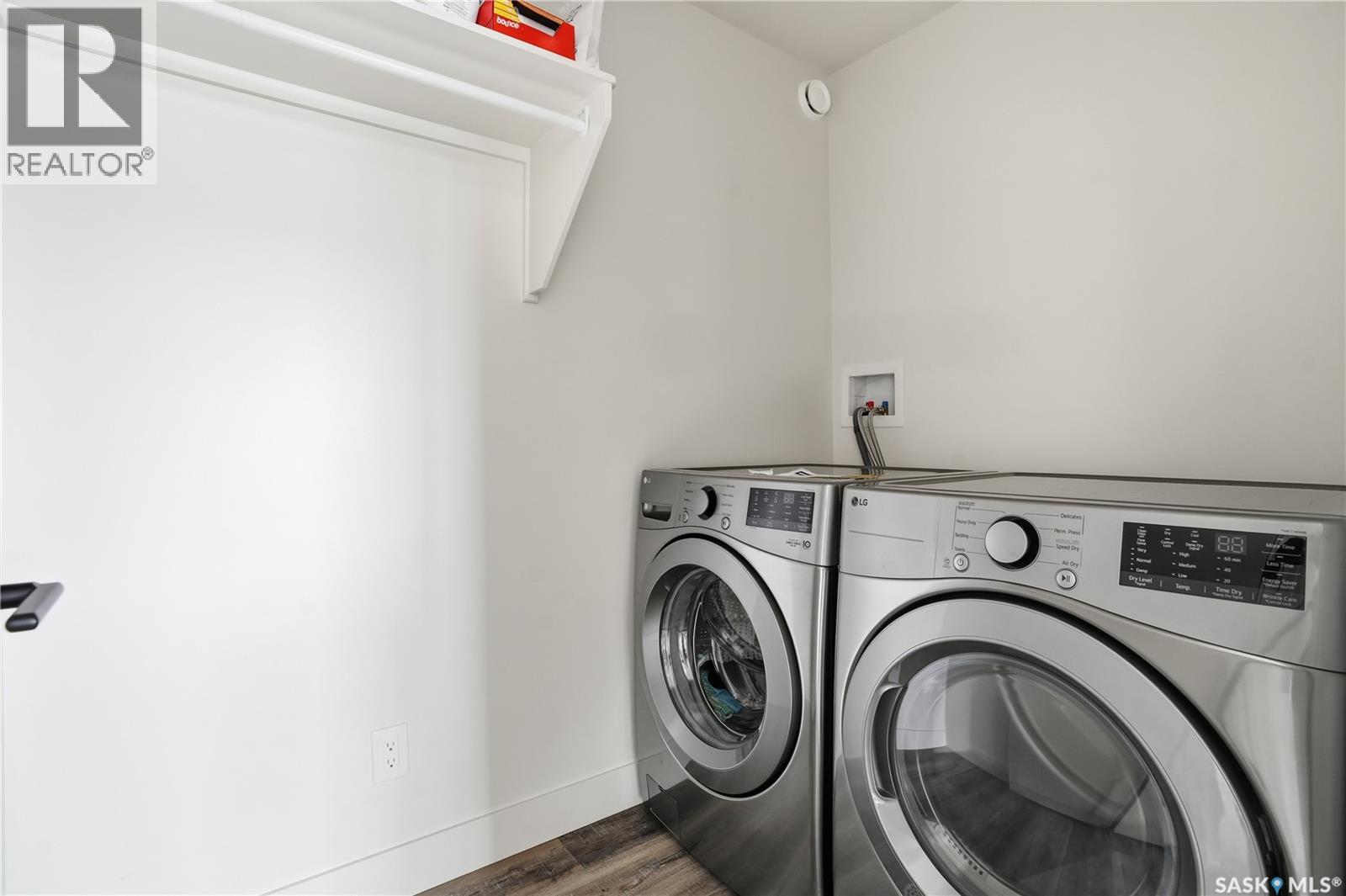 1737 Hayes Lane, Moose Jaw, Saskatchewan  S6J 0B6 - Photo 39 - SK032371