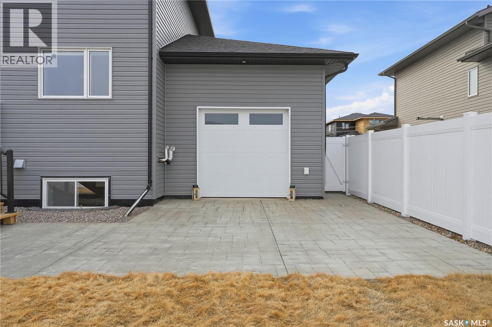 1737 Hayes Lane, Moose Jaw, Saskatchewan  S6J 0B6 - Photo 62 - SK032371