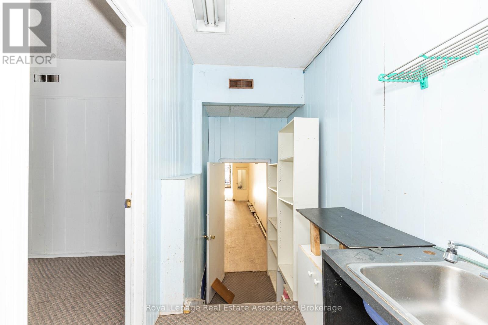 654 Bloor Street W, Toronto, Ontario  M6G 1K9 - Photo 12 - C12976326