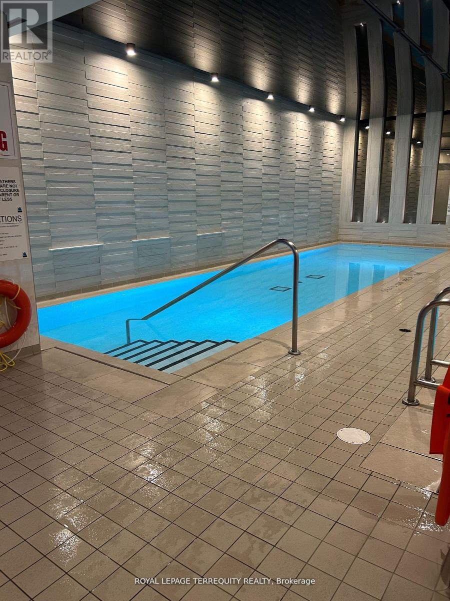 807 - 17 Bathurst Street, Toronto, Ontario  M5V 0N1 - Photo 22 - C12976330