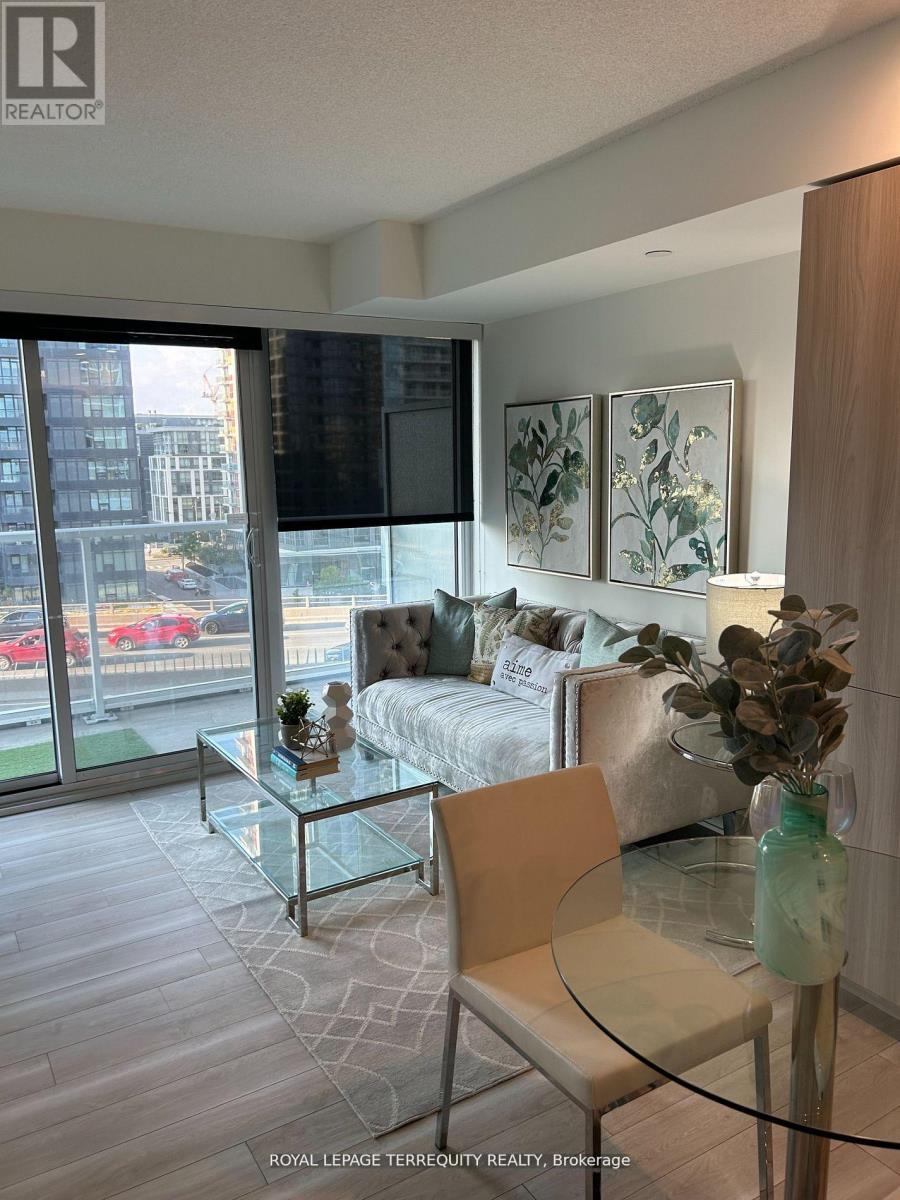 807 - 17 Bathurst Street, Toronto, Ontario  M5V 0N1 - Photo 3 - C12976330