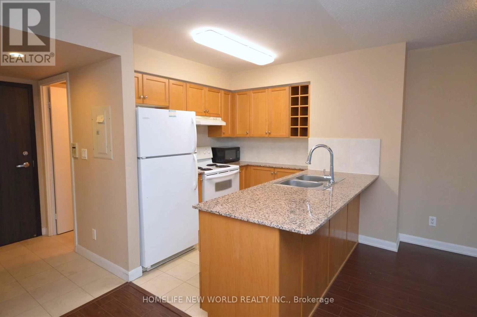 2913 - 210 Victoria Street, Toronto, Ontario  M5B 2R3 - Photo 8 - C12976354