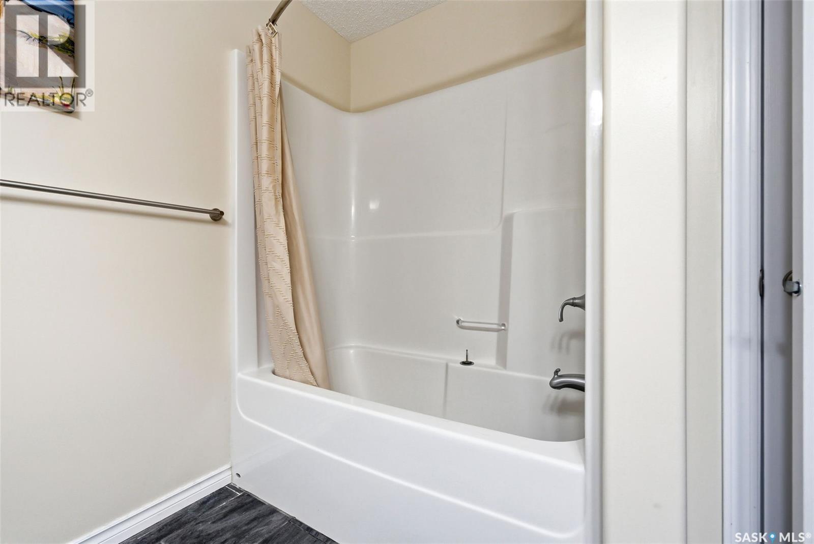 110 Rock Pointe Crescent, Edenwold Rm No.158, Saskatchewan  S0G 3Z0 - Photo 18 - SK032301