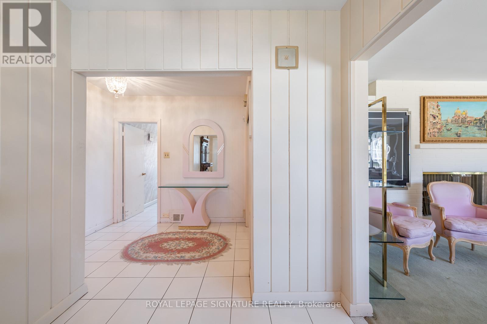 66 Carscadden Drive, Toronto, Ontario  M2R 2A9 - Photo 10 - C12976378