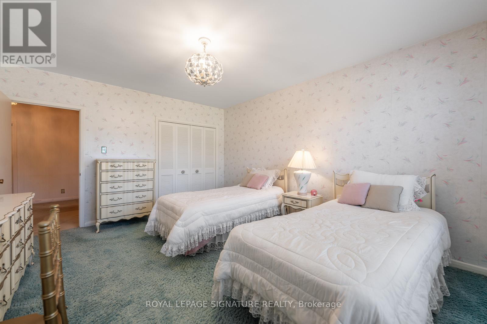 66 Carscadden Drive, Toronto, Ontario  M2R 2A9 - Photo 22 - C12976378