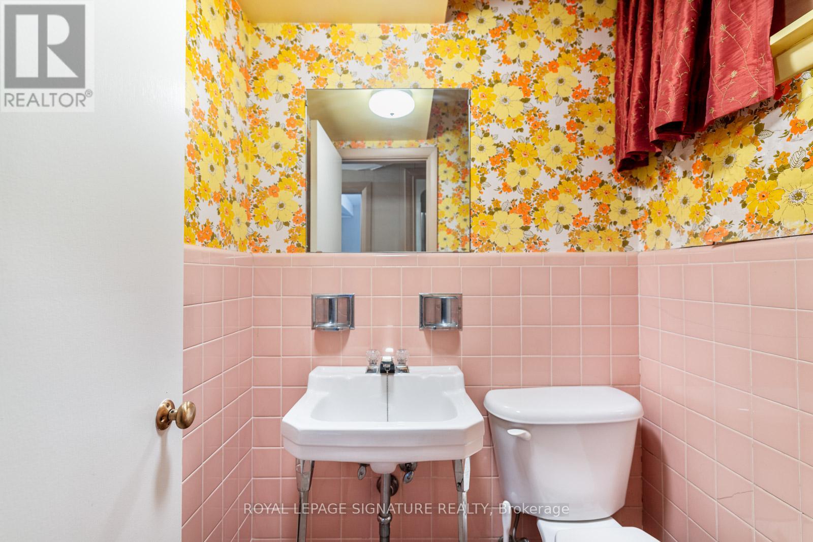 66 Carscadden Drive, Toronto, Ontario  M2R 2A9 - Photo 28 - C12976378