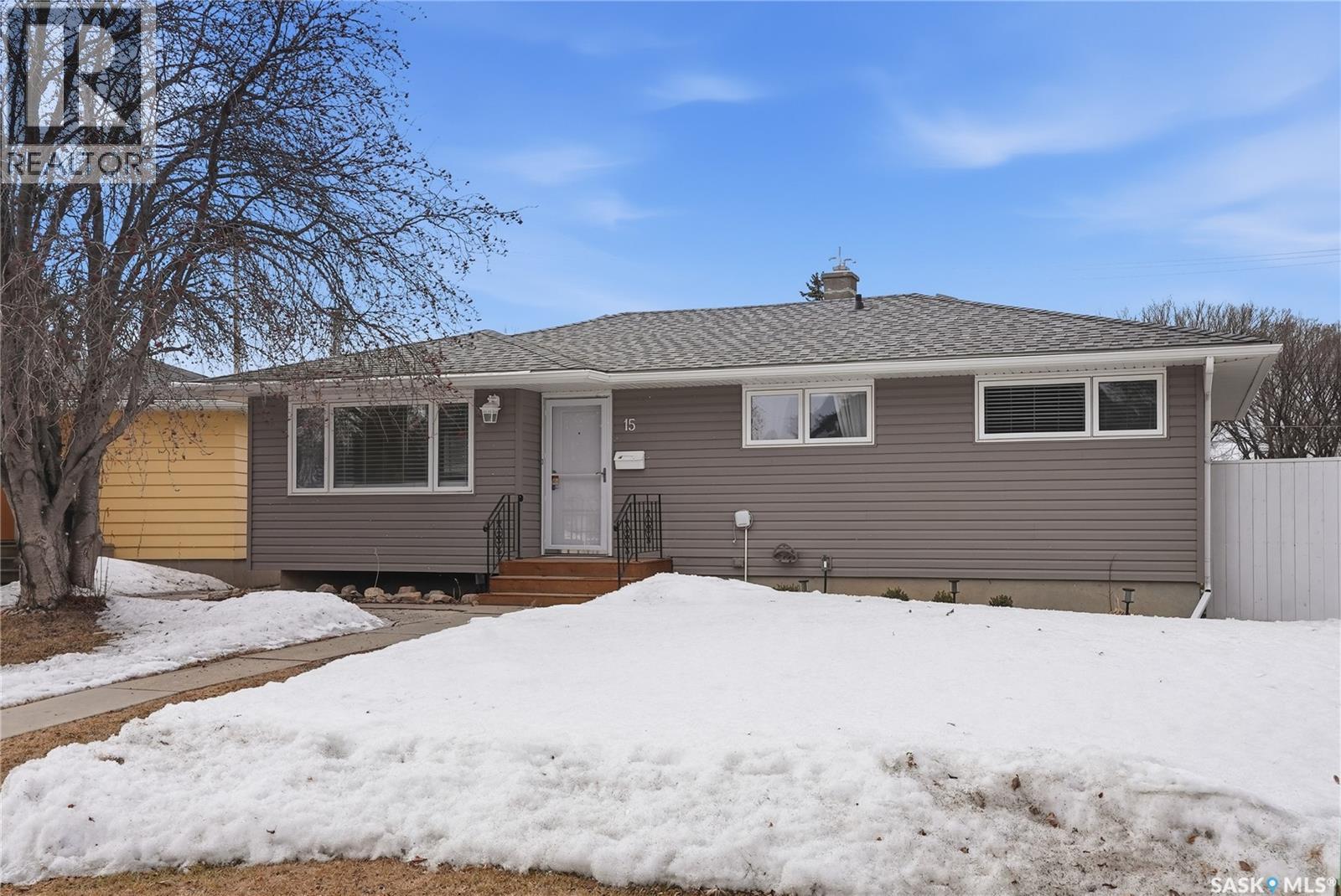 15 Stewart AVENUE, Saskatoon, Saskatchewan