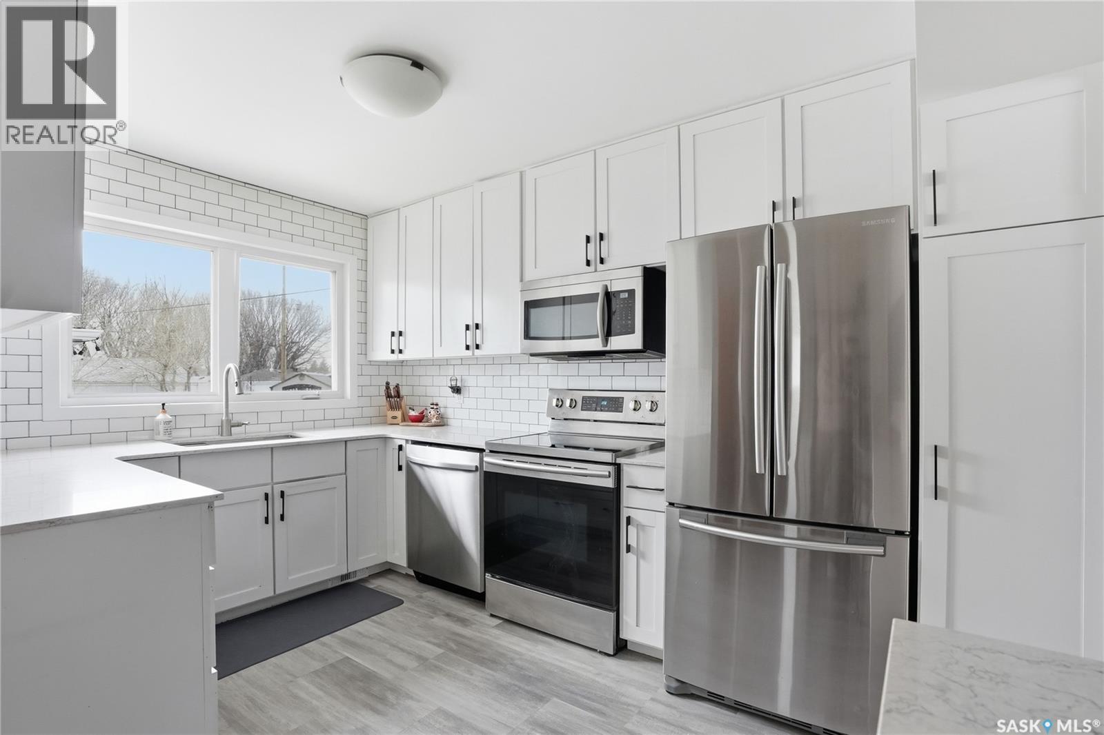 15 Stewart Avenue, Saskatoon, Saskatchewan  S7L 3S5 - Photo 13 - SK032300