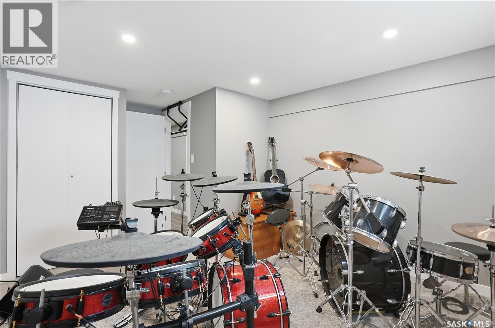 15 Stewart Avenue, Saskatoon, Saskatchewan  S7L 3S5 - Photo 35 - SK032300