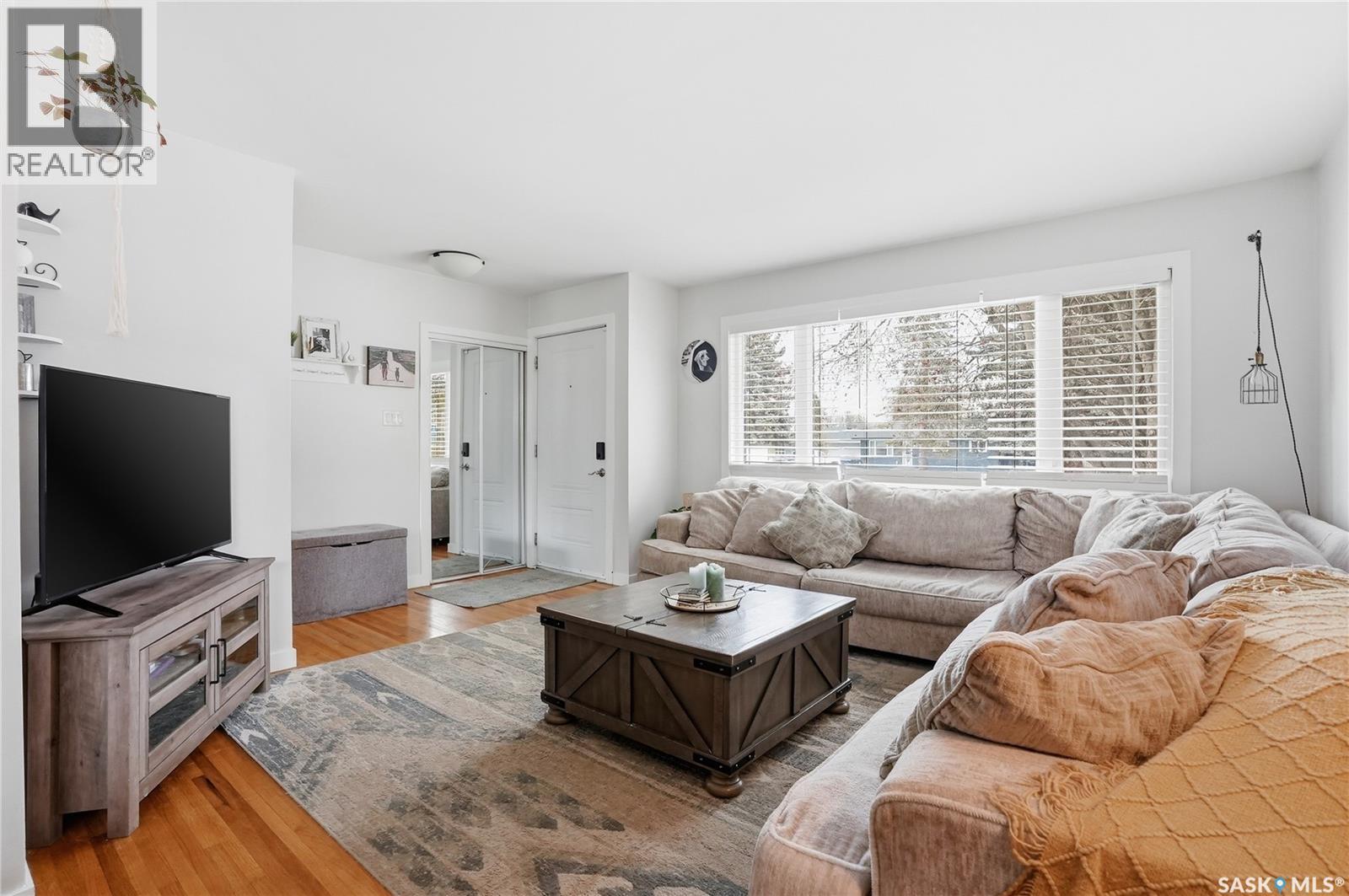 15 Stewart Avenue, Saskatoon, Saskatchewan  S7L 3S5 - Photo 6 - SK032300