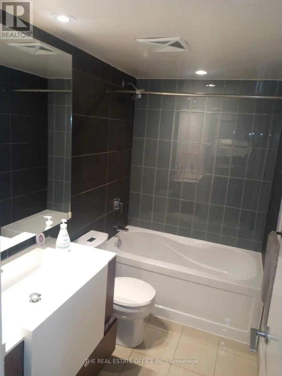 202 - 151 Dan Leckie Way, Toronto, Ontario  M5V 4B2 - Photo 14 - C12976422