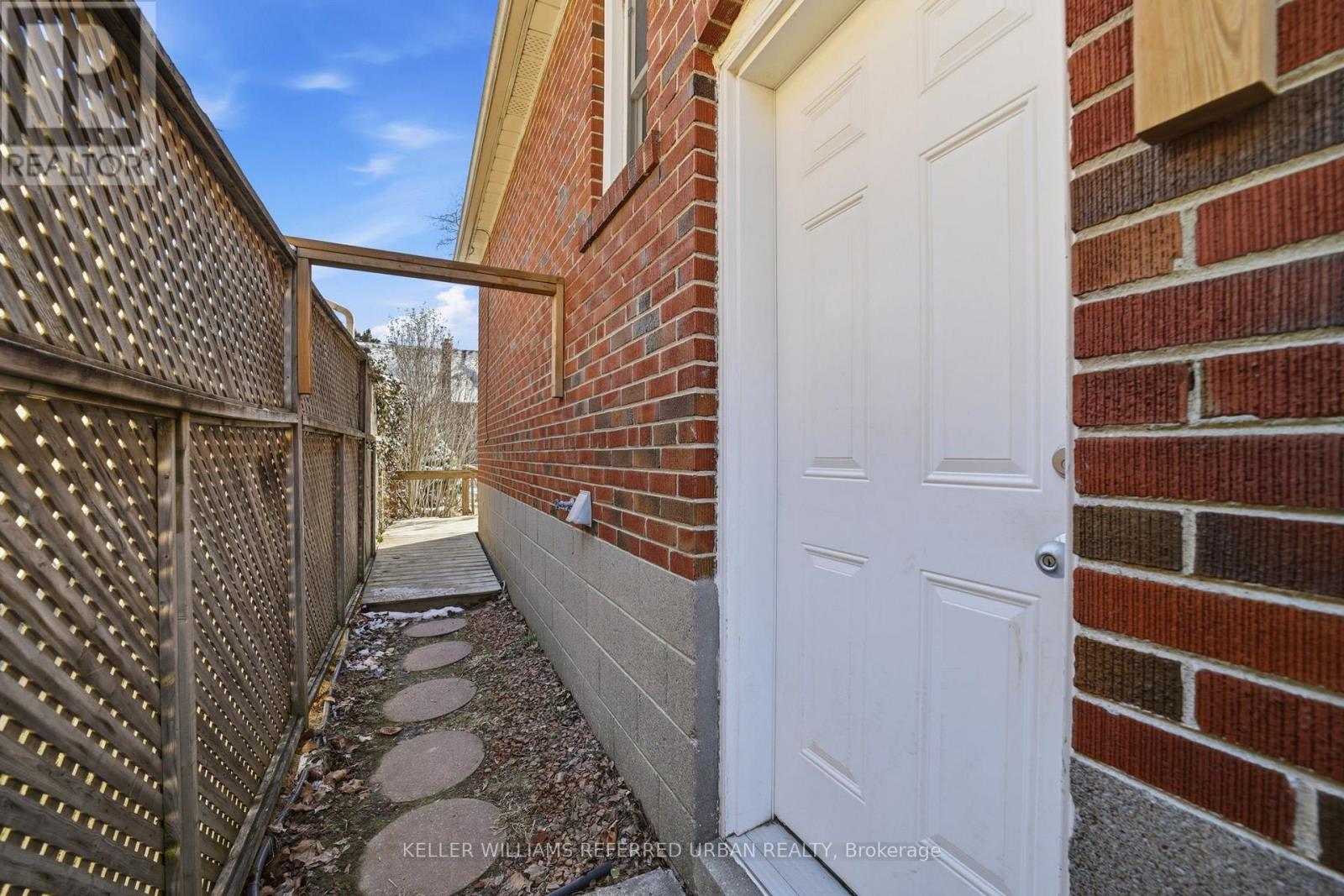 213 Franklin Avenue, Toronto, Ontario  M2N 1C8 - Photo 18 - C12976446