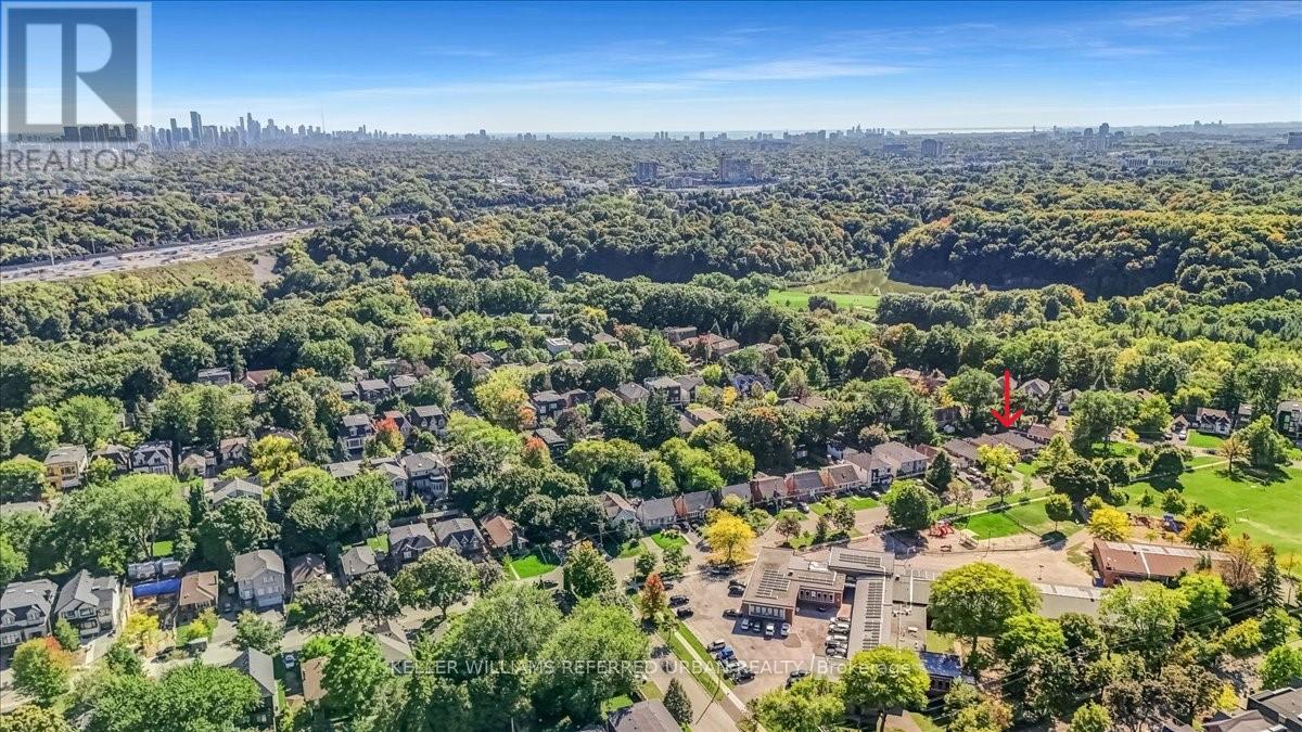 213 Franklin Avenue, Toronto, Ontario  M2N 1C8 - Photo 2 - C12976446