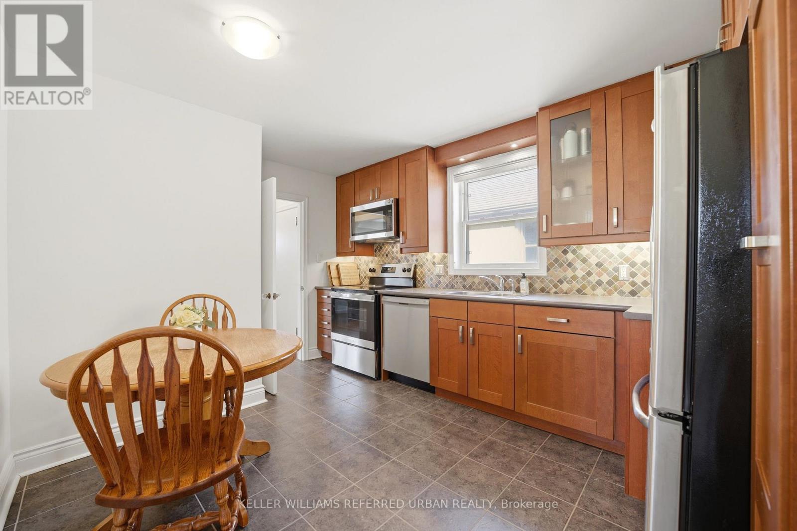 213 Franklin Avenue, Toronto, Ontario  M2N 1C8 - Photo 9 - C12976446