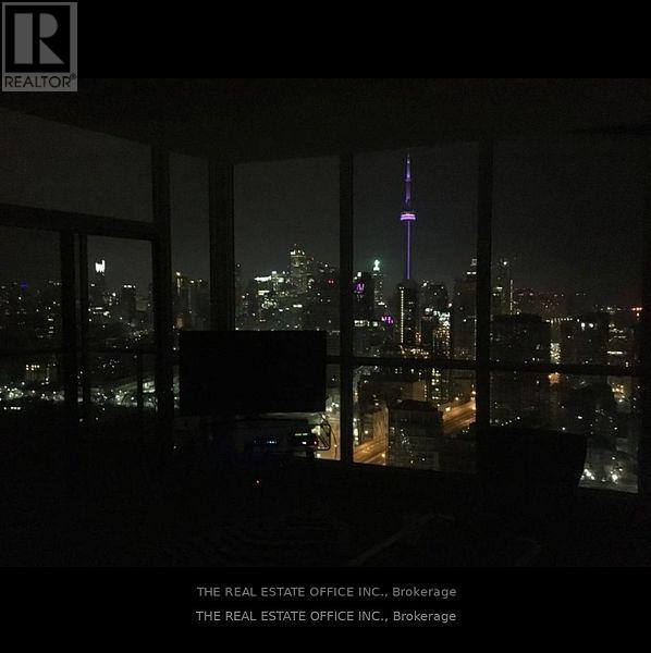 Ph02 - 219 Fort York Boulevard, Toronto, Ontario  M5V 1B1 - Photo 15 - C12976456
