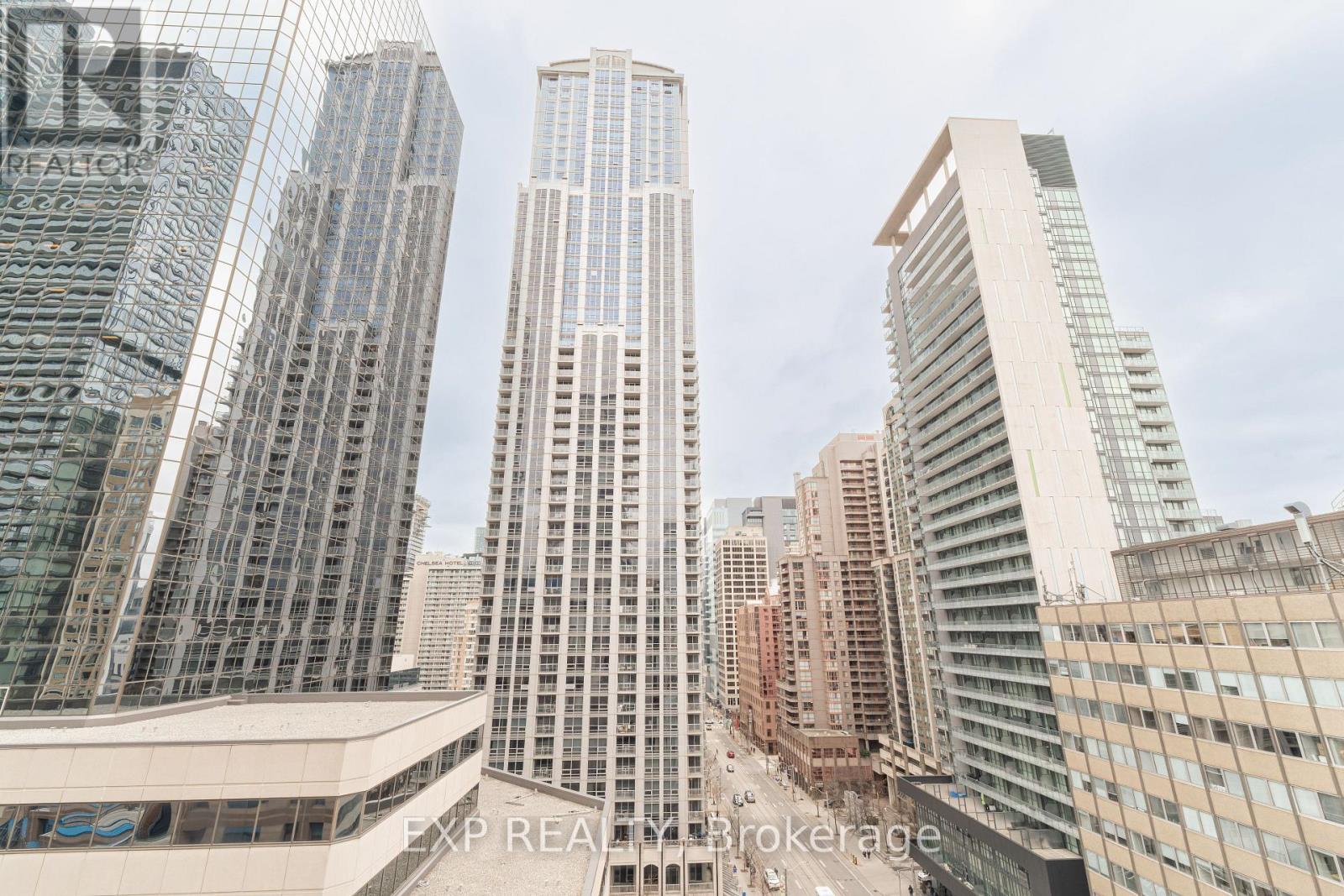 1603 - 801 Bay Street, Toronto, Ontario  M5S 1Y9 - Photo 16 - C12976460