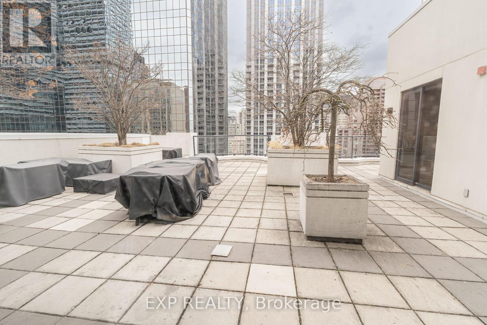 1603 - 801 Bay Street, Toronto, Ontario  M5S 1Y9 - Photo 19 - C12976460