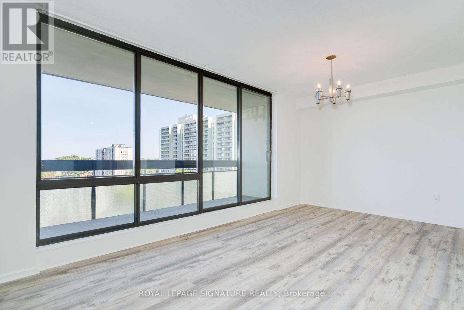 1003 - 260 Seneca Hill Drive, Toronto, Ontario  M2J 4S6 - Photo 2 - C12976468