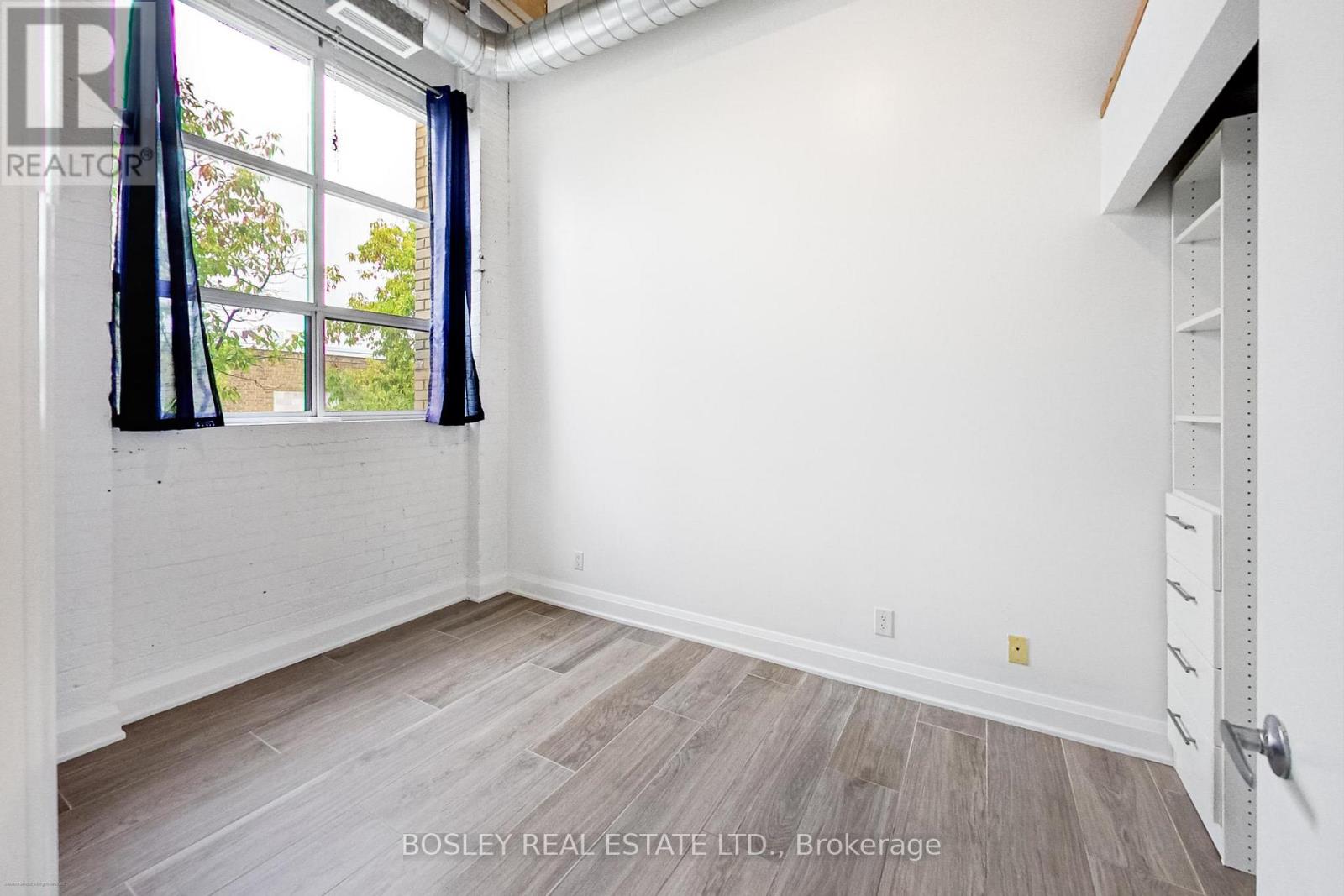 211 - 284 St. Helens Avenue, Toronto, Ontario  M6H 4A4 - Photo 13 - C12976494