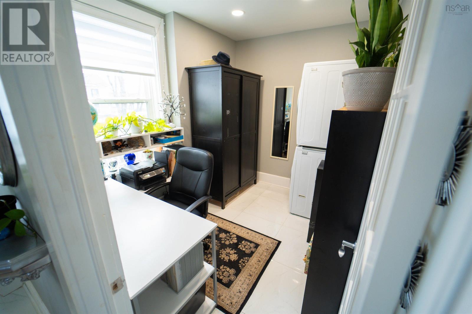 33 Pleasant Street, Parrsboro, Nova Scotia  B0M 1S0 - Photo 11 - 202606512