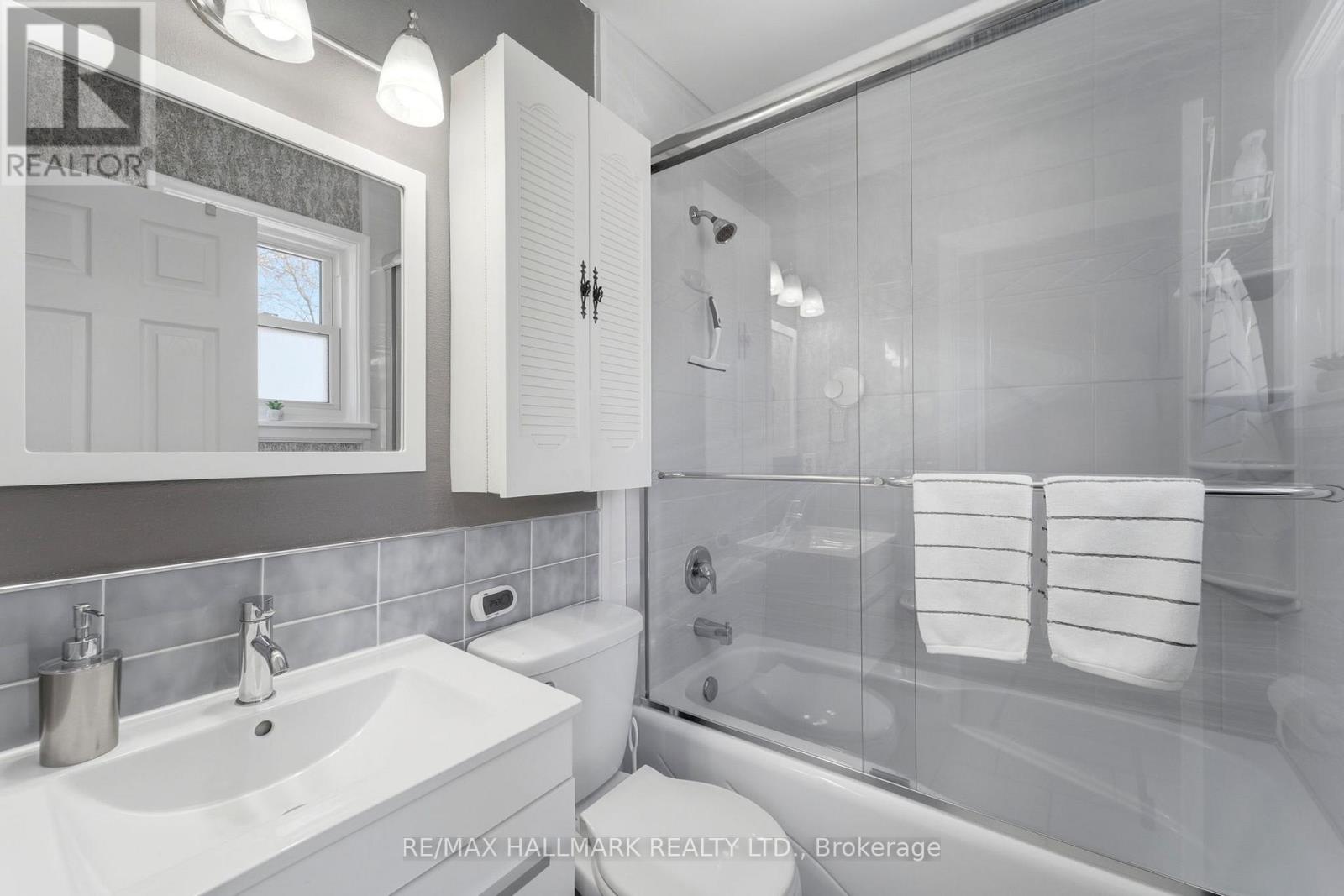 41 Twin Pauls Crescent, Toronto, Ontario  M1R 3Z6 - Photo 14 - E12976154