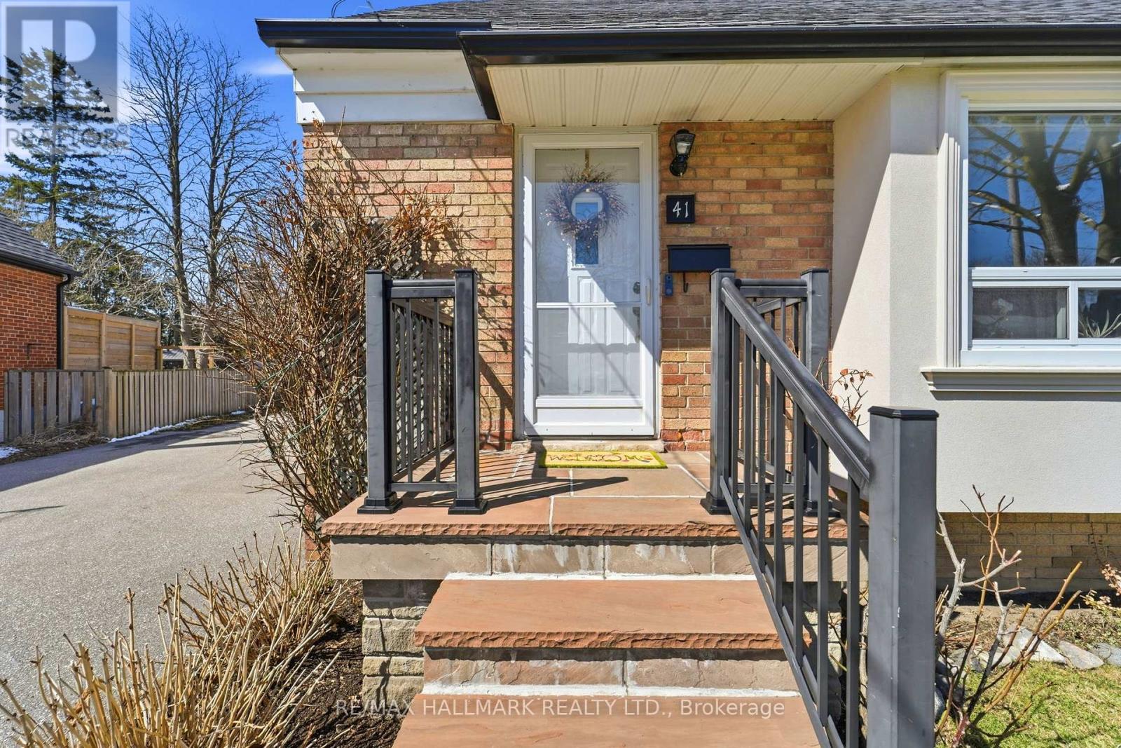 41 Twin Pauls Crescent, Toronto, Ontario  M1R 3Z6 - Photo 3 - E12976154