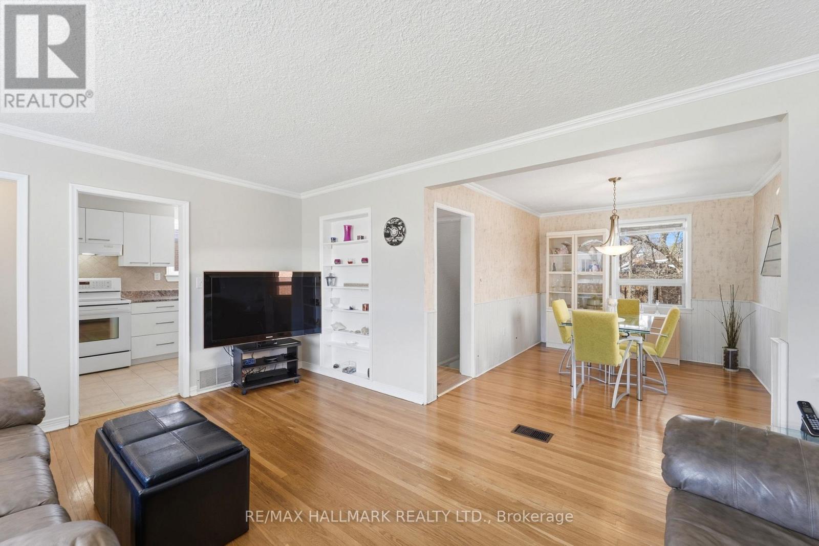 41 Twin Pauls Crescent, Toronto, Ontario  M1R 3Z6 - Photo 6 - E12976154