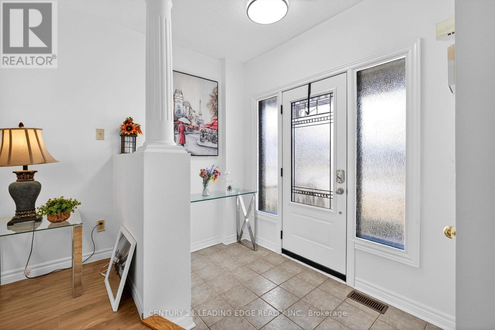 113 Shady Lane Crescent, Clarington, Ontario  L1C 5B1 - Photo 5 - E12976306