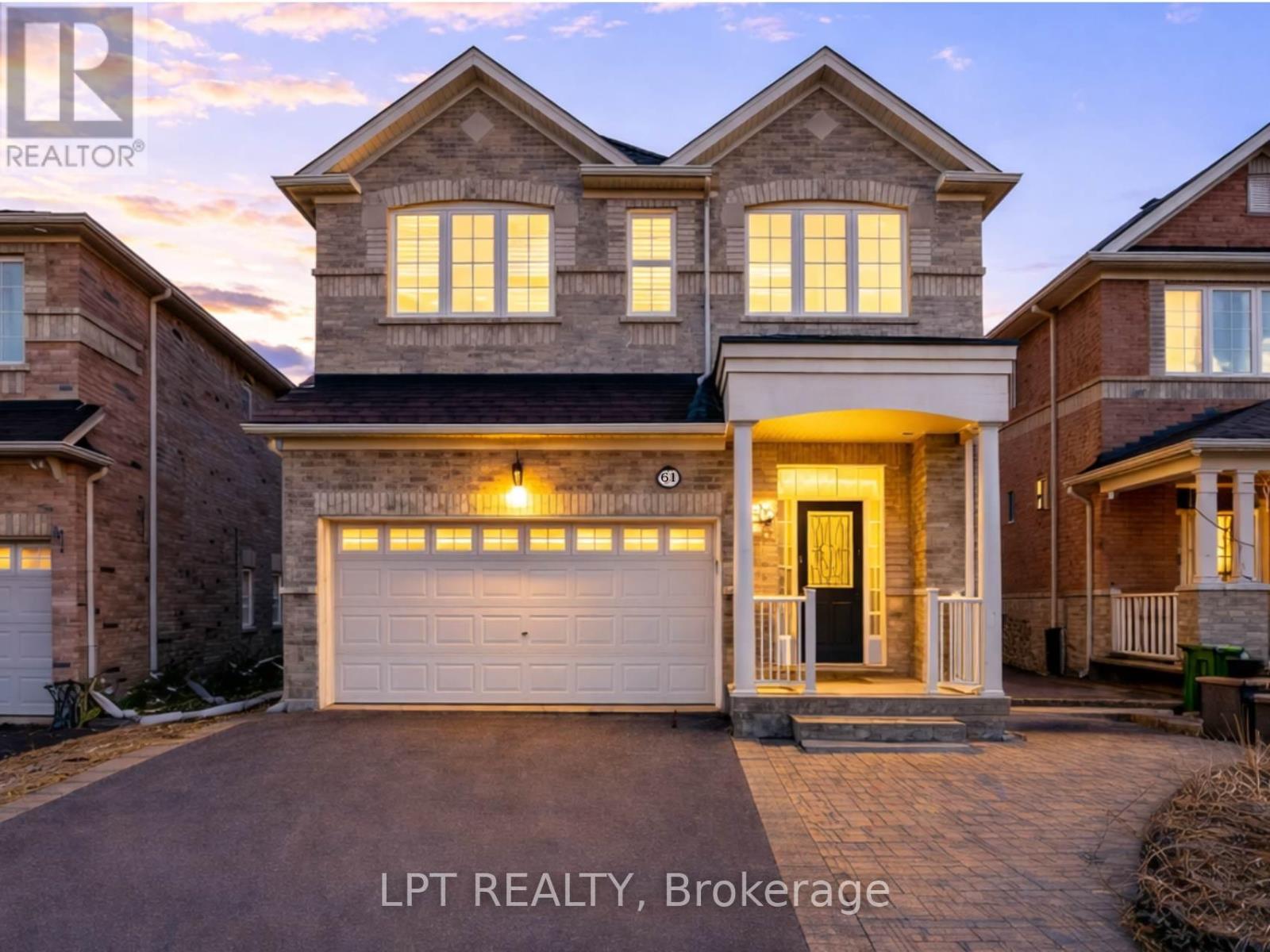 61 MINERVA AVENUE, Toronto, Ontario