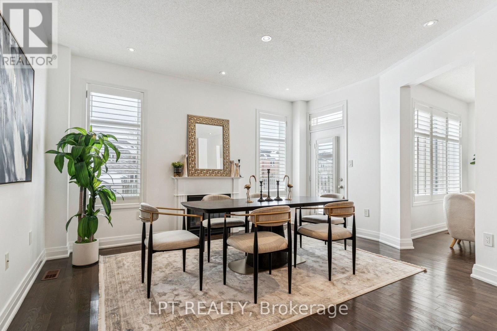 61 Minerva Avenue, Toronto, Ontario  M1M 0C2 - Photo 6 - E12976366