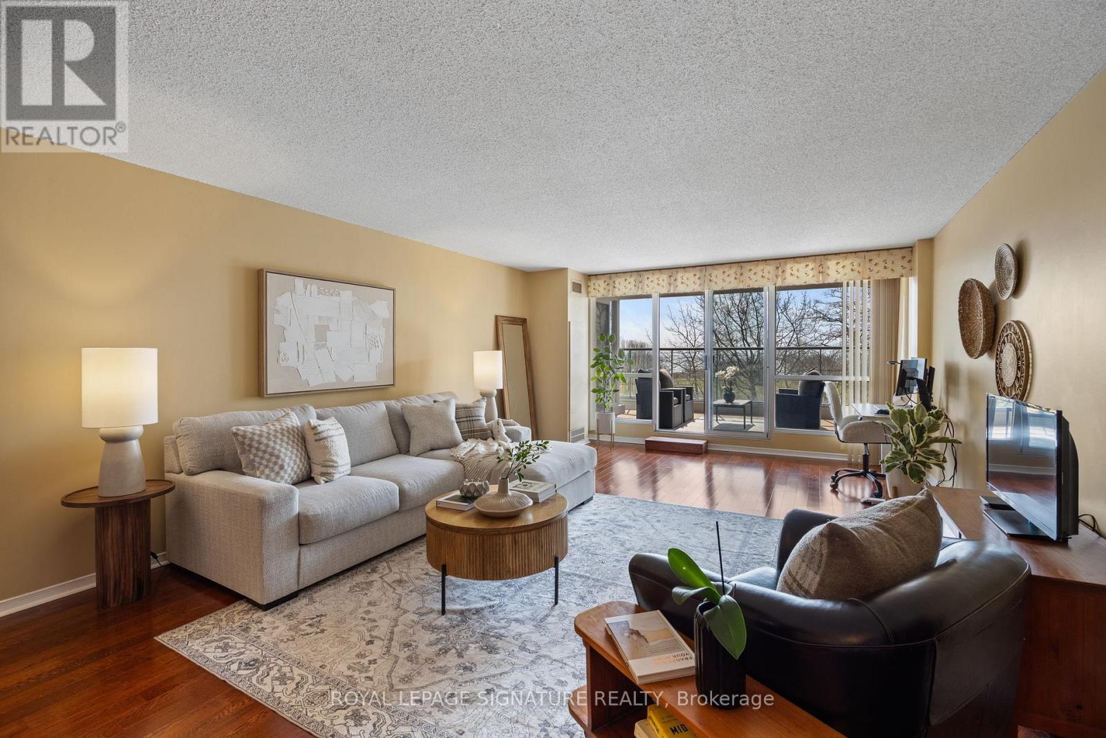 306 - 45 Cumberland Lane, Ajax, Ontario  L1S 7K3 - Photo 2 - E12976398