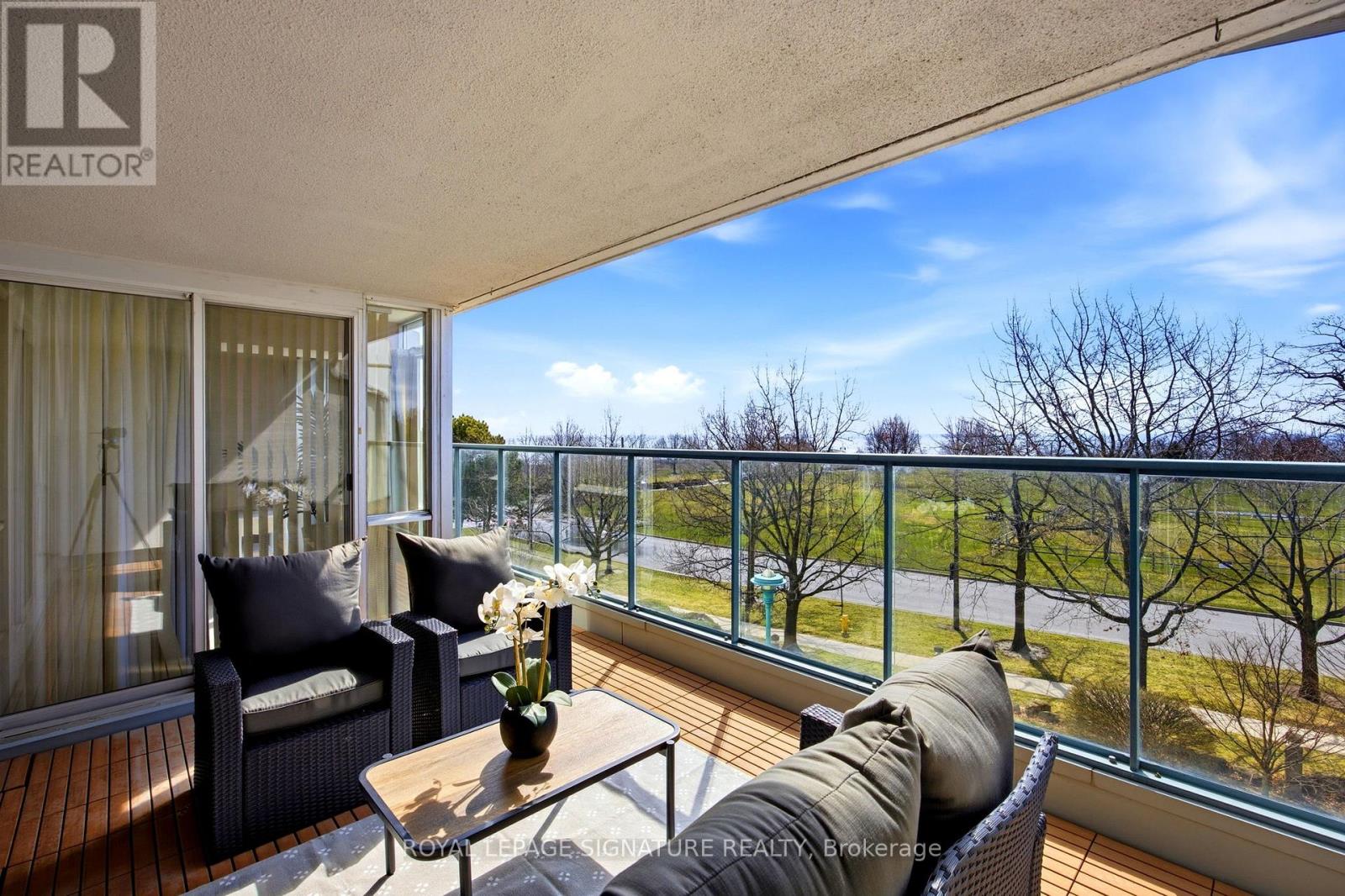 306 - 45 Cumberland Lane, Ajax, Ontario  L1S 7K3 - Photo 5 - E12976398