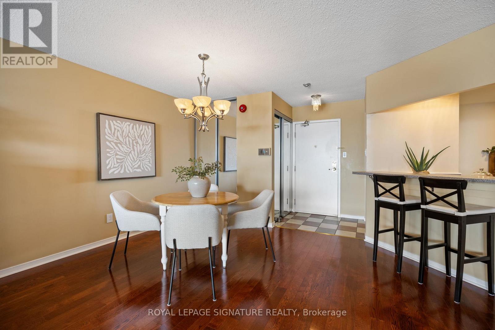 306 - 45 Cumberland Lane, Ajax, Ontario  L1S 7K3 - Photo 8 - E12976398