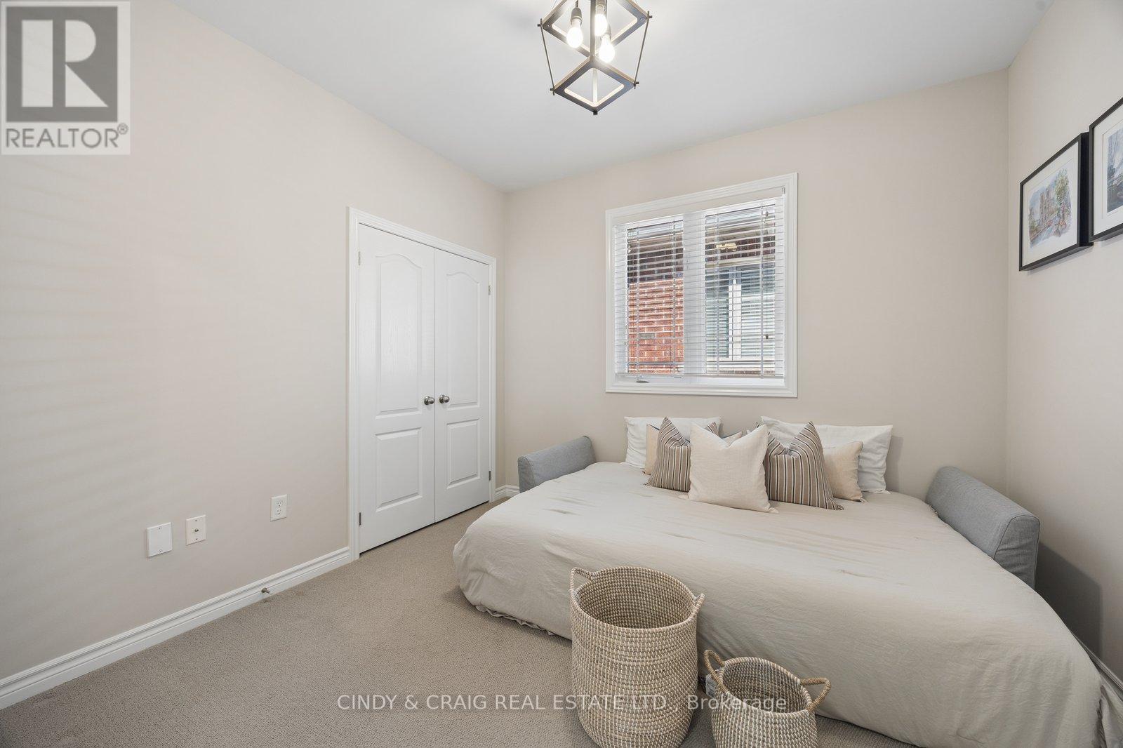 47 Gordon Cowling Street, Clarington, Ontario  L1E 0G7 - Photo 8 - E12976438