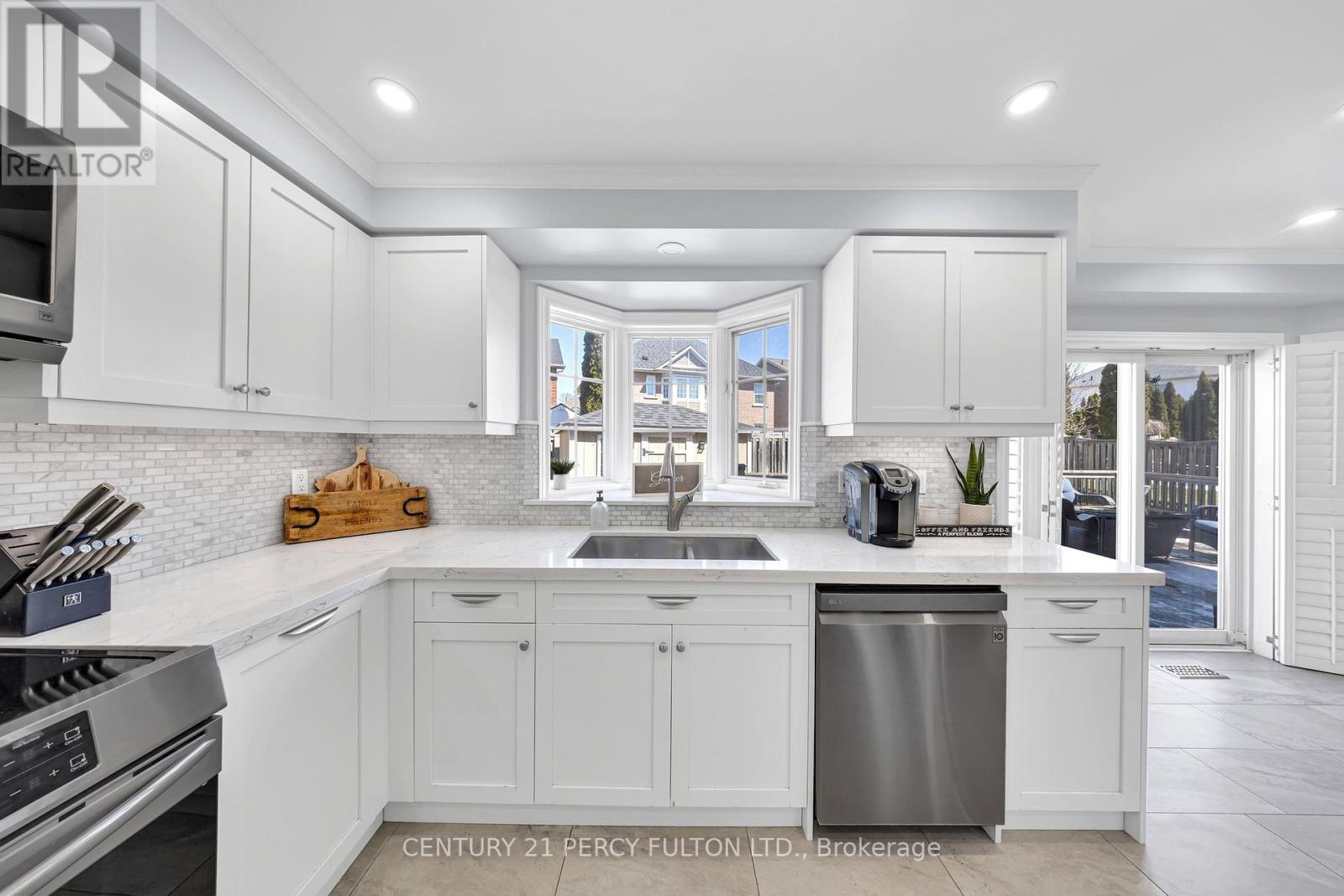 128 Bowles Drive, Ajax, Ontario  L1T 4C2 - Photo 14 - E12976522