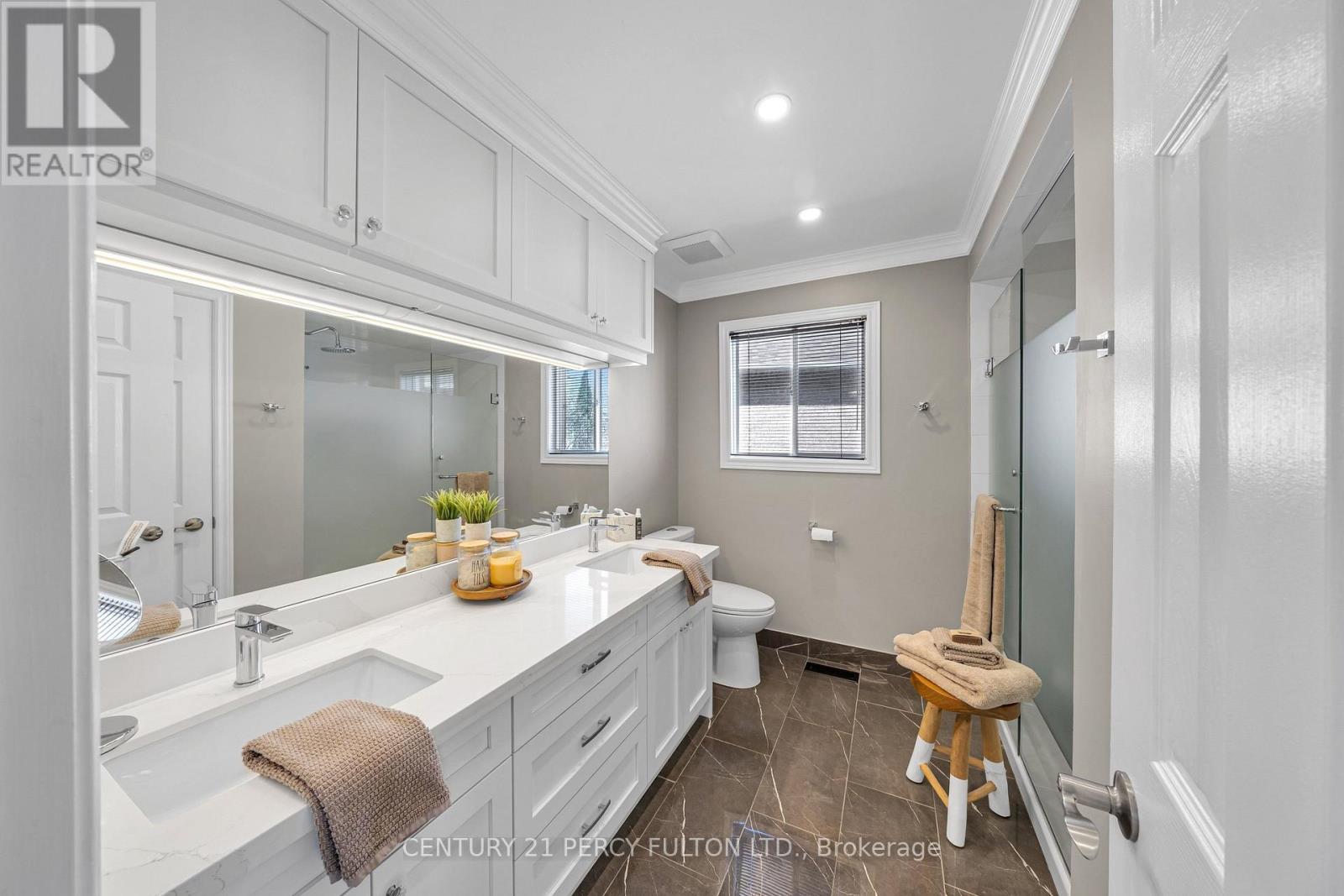 128 Bowles Drive, Ajax, Ontario  L1T 4C2 - Photo 25 - E12976522