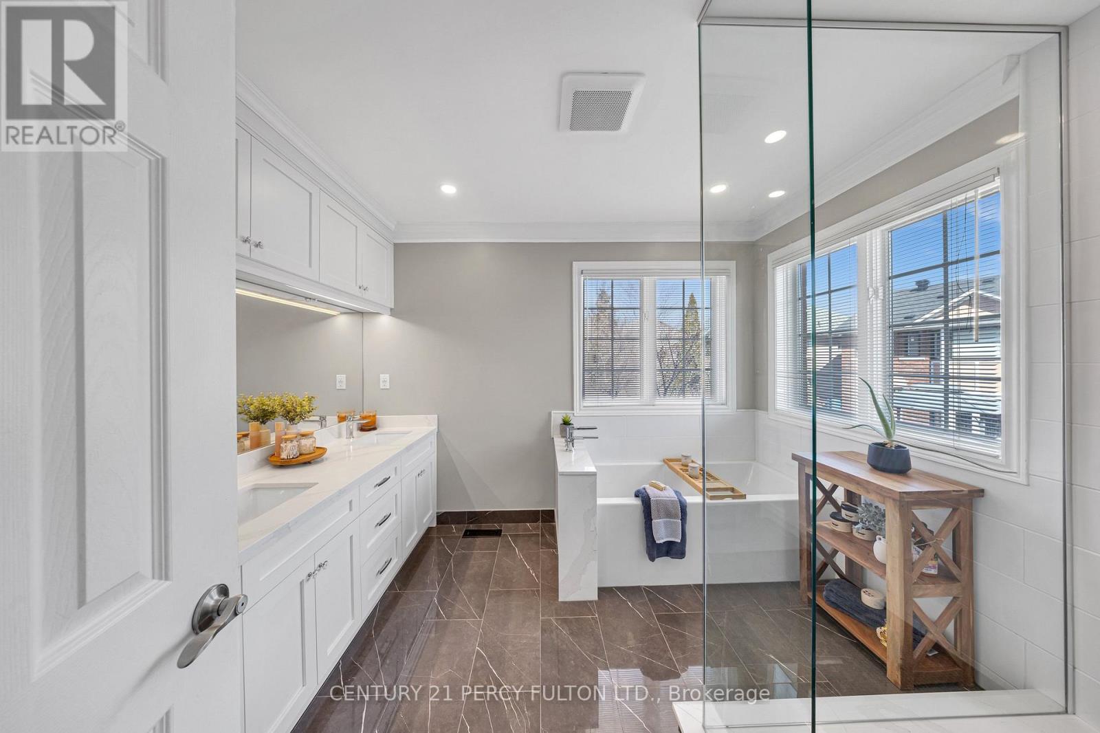 128 Bowles Drive, Ajax, Ontario  L1T 4C2 - Photo 37 - E12976522