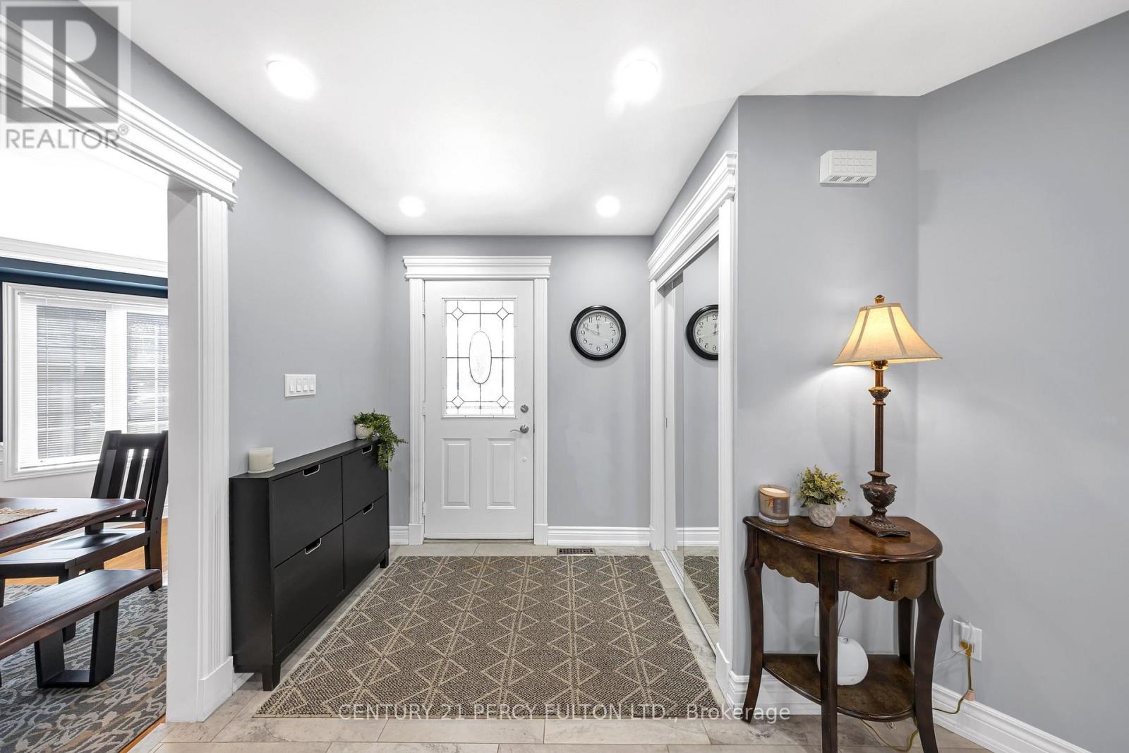 128 Bowles Drive, Ajax, Ontario  L1T 4C2 - Photo 6 - E12976522