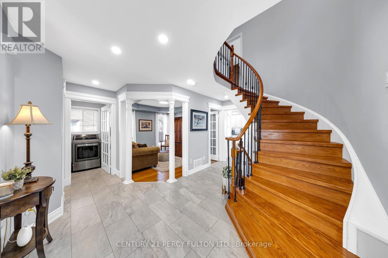 128 Bowles Drive, Ajax, Ontario  L1T 4C2 - Photo 7 - E12976522