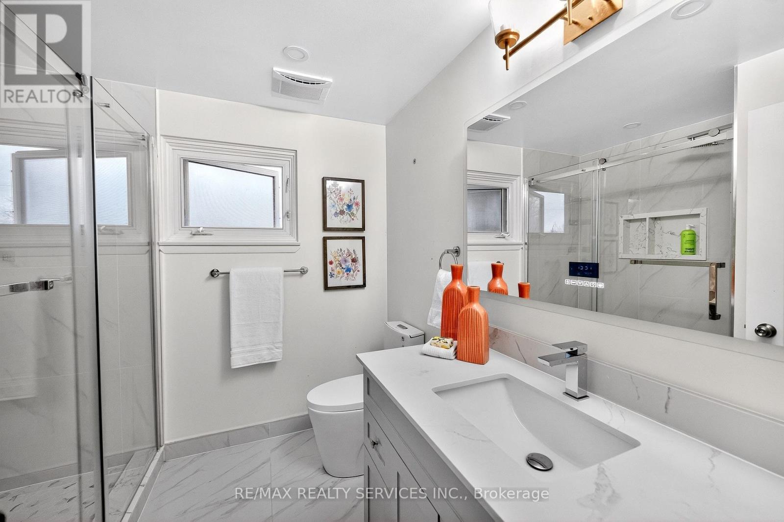 13 Strathy Road, Ajax, Ontario  L1S 2T9 - Photo 37 - E12976568